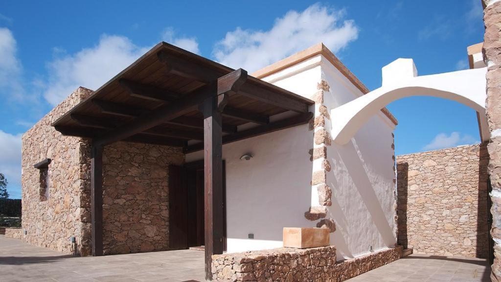 الشقق الفندقية Los Estancosفي  Pueblo Canario المظهر الخارجي الصورة